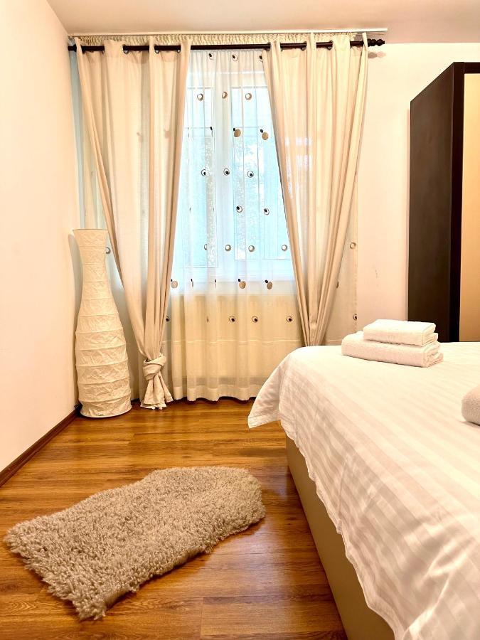 Scandinavia Apartament Piatra Neamţ Extérieur photo