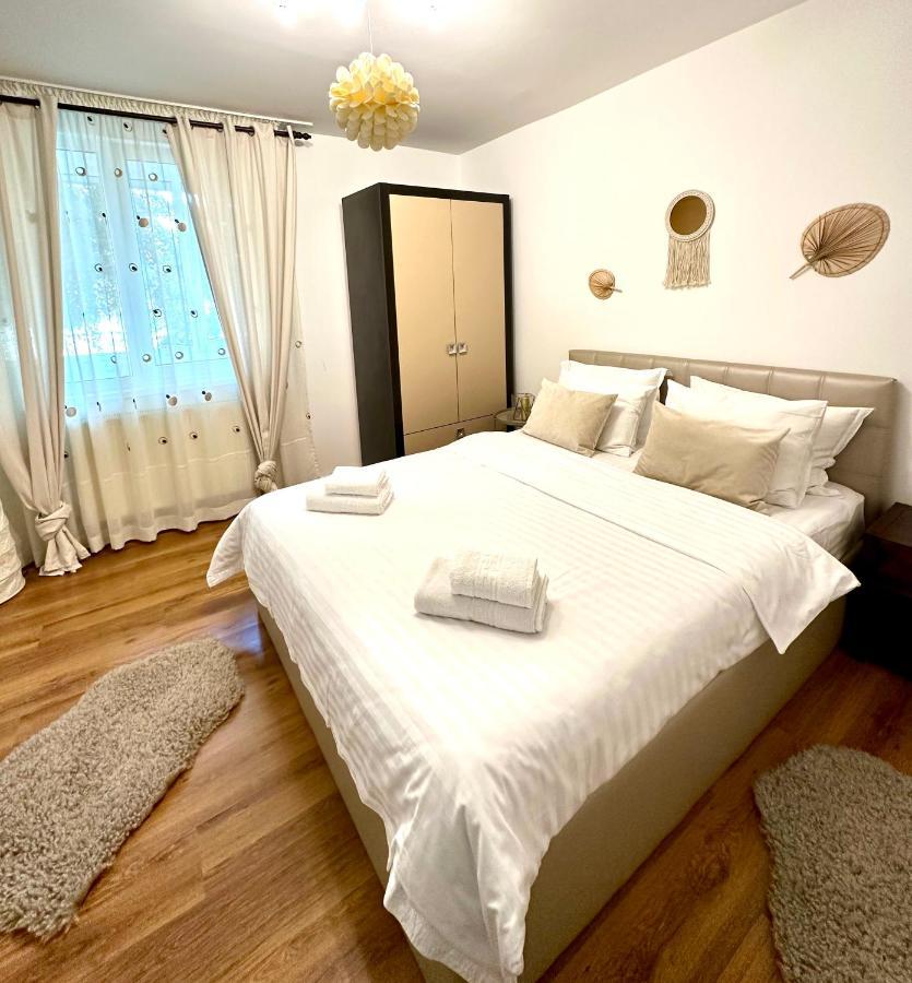 Scandinavia Apartament Piatra Neamţ Extérieur photo